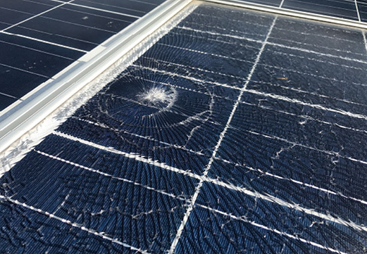 パネル破損事例1