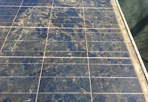 パネルの汚れ事例4